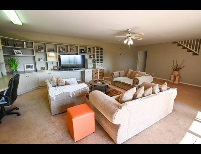 4 BEDROOM TOWNHOUSE FOR SALE IN WESTVILLE